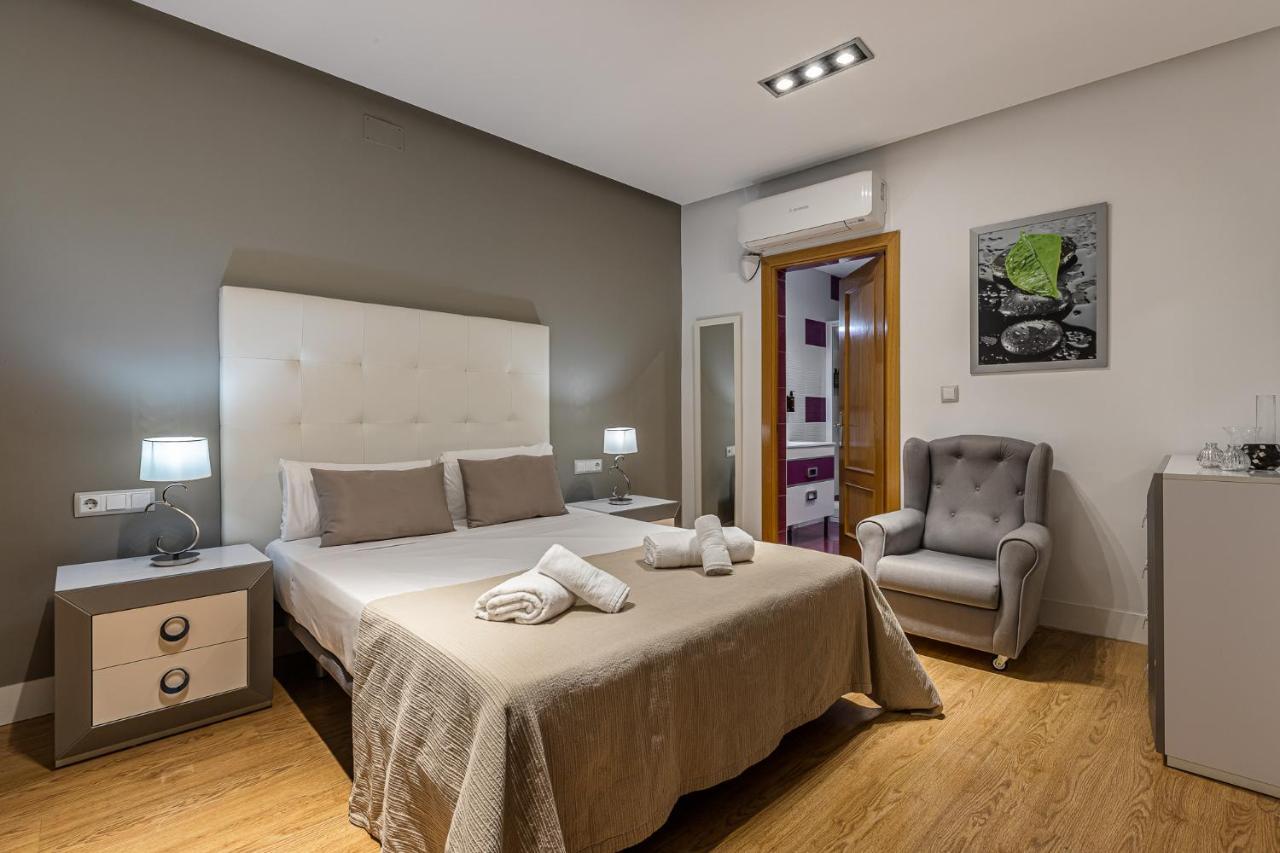 Waou Apartamentos En Sol Deluxe 1 มาดริด ภายนอก รูปภาพ