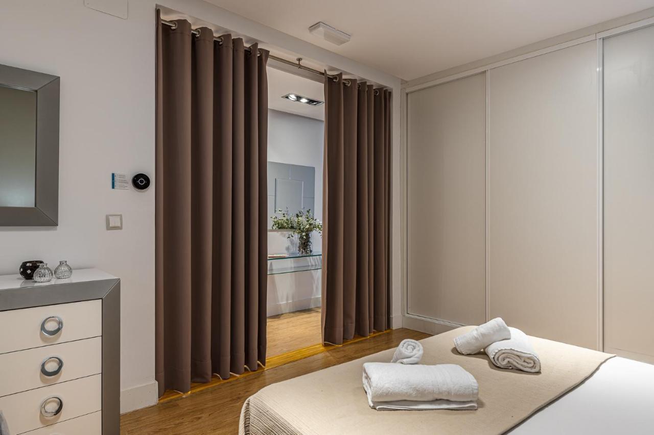 Waou Apartamentos En Sol Deluxe 1 มาดริด ภายนอก รูปภาพ